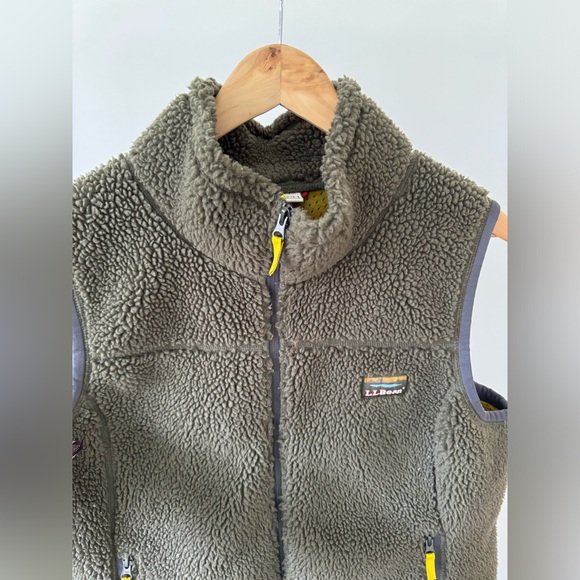 LL Bean Mountain Pile Fleece Vest Women's Large Full Zip Sherpa Pocket Hunter - Picture 3 of 6